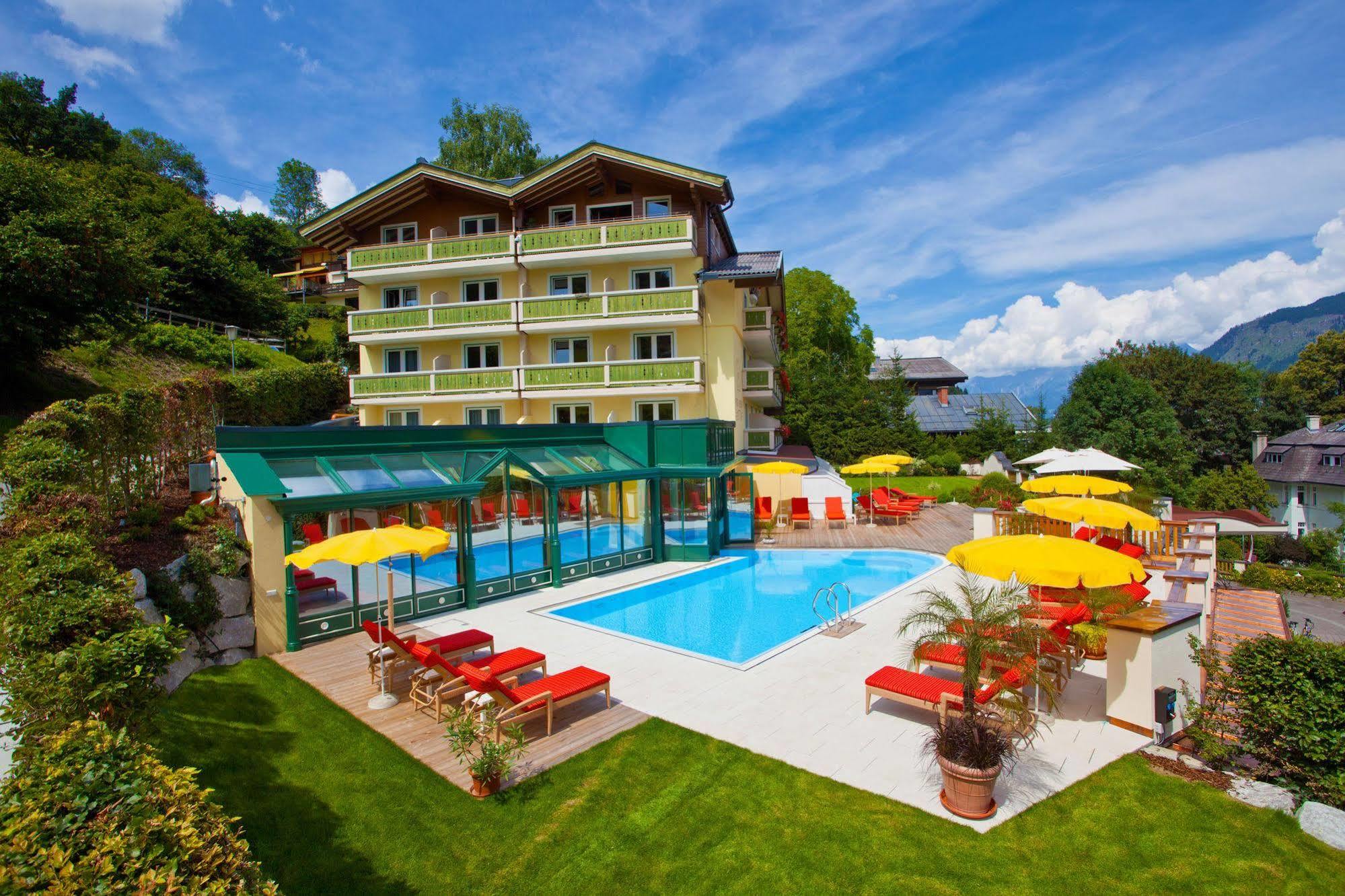 Hotel Berner Целль-ам-Зеє Екстер'єр фото